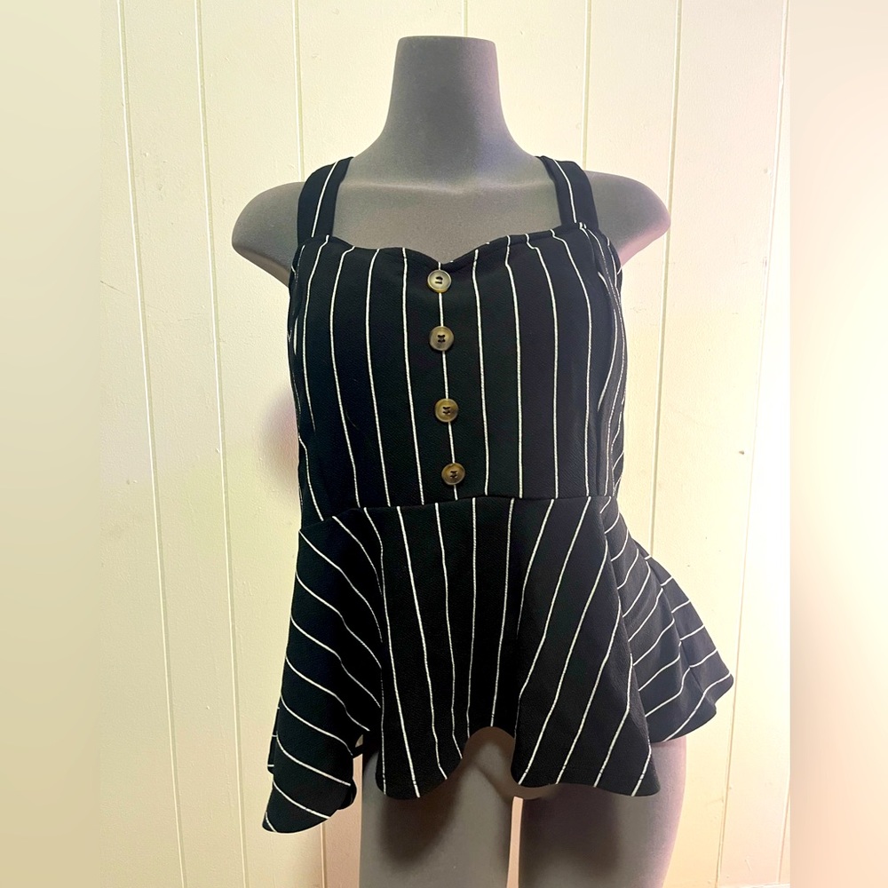 SHEIN Curve Plus Size 2XL (16) Button Front Stripes Peplum Cami Top